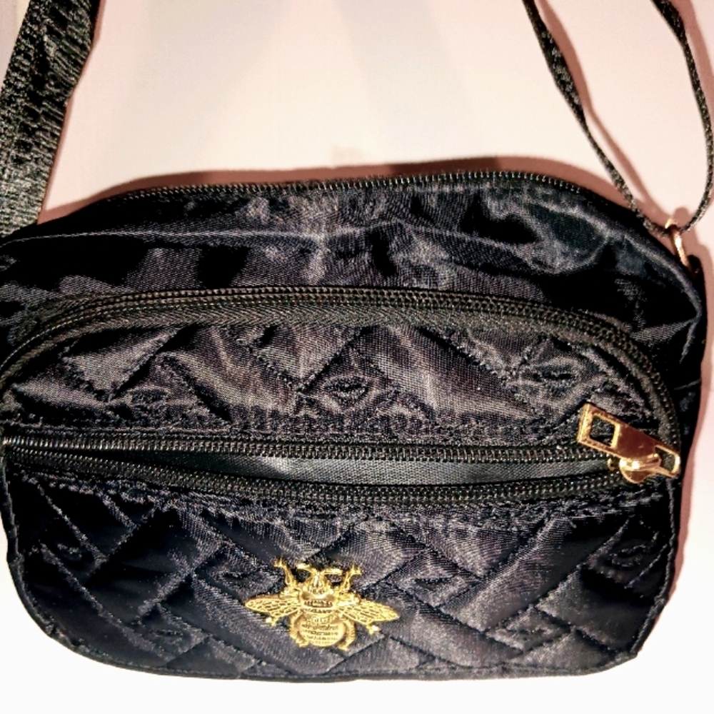Women' Nylon crossbody bag NWOT